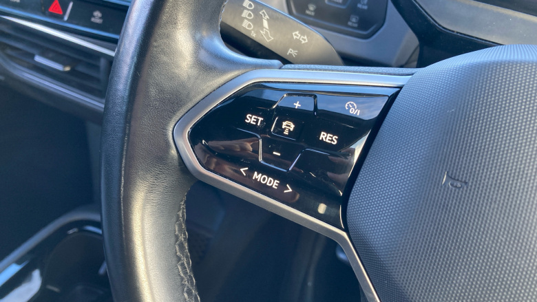 Volkswagen ID.3 150kW Life Pro Performance 58kWh 5dr Auto Electric Hatchback